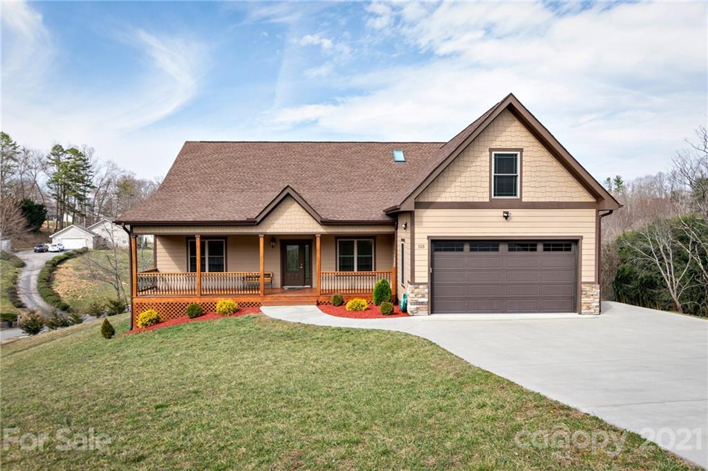 123 S Willow Brook Drive Asheville NC 28806