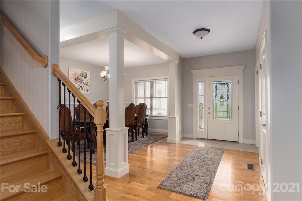 123 S Willow Brook Drive Asheville NC 28806