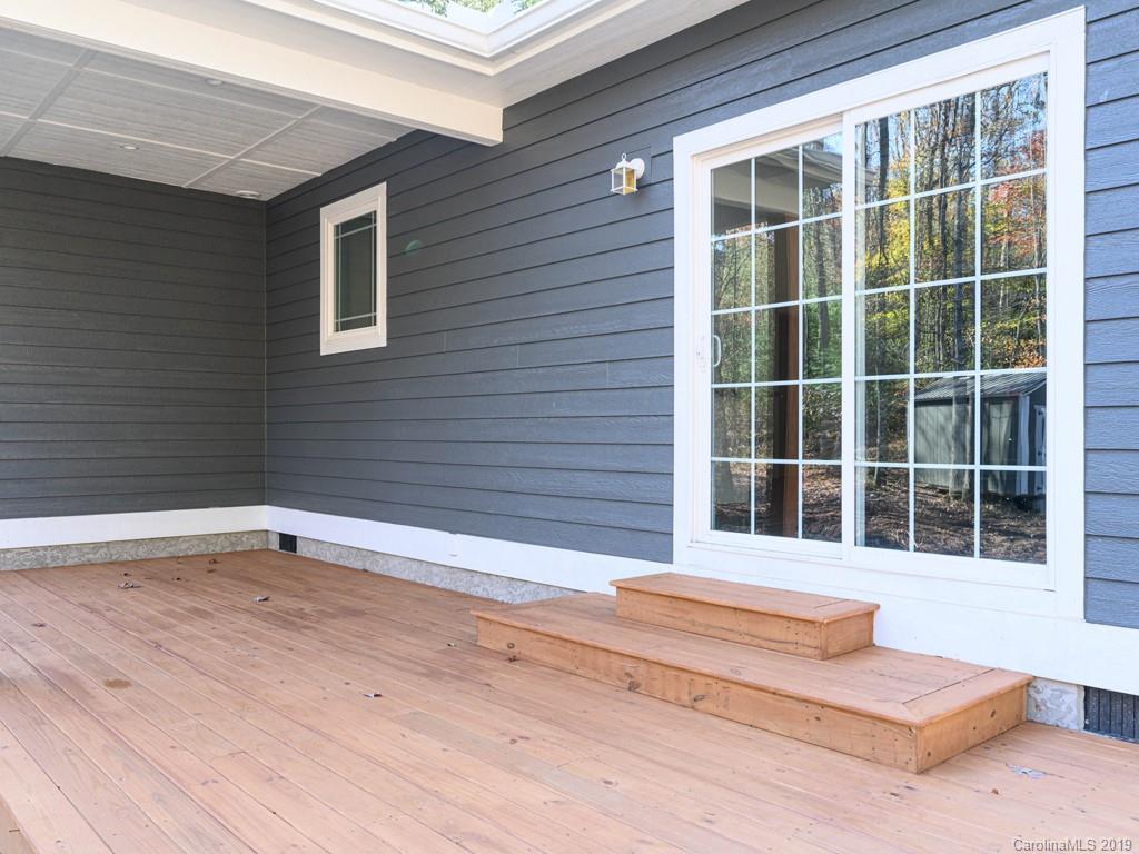 125 New Salem Road Swannanoa NC 28778