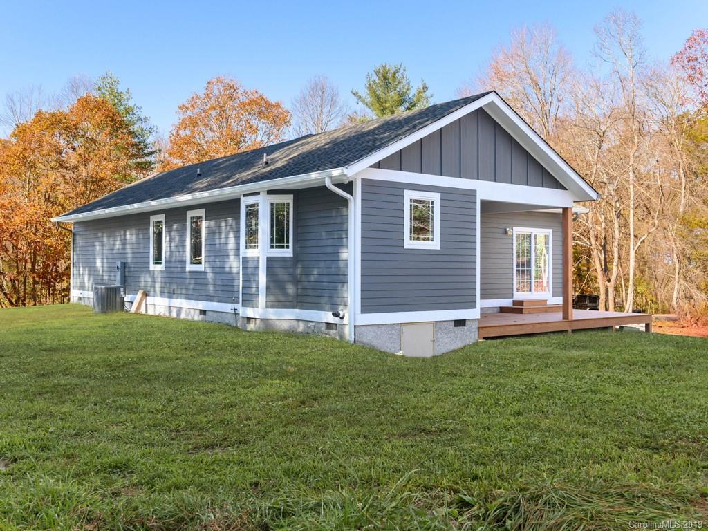 125 New Salem Road Swannanoa NC 28778