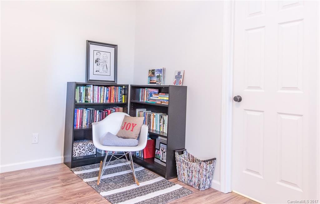103 Paper Birch Avenue Asheville NC 28806