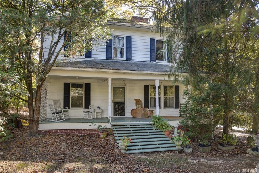 11 Beaverdam Road Candler NC 28715
