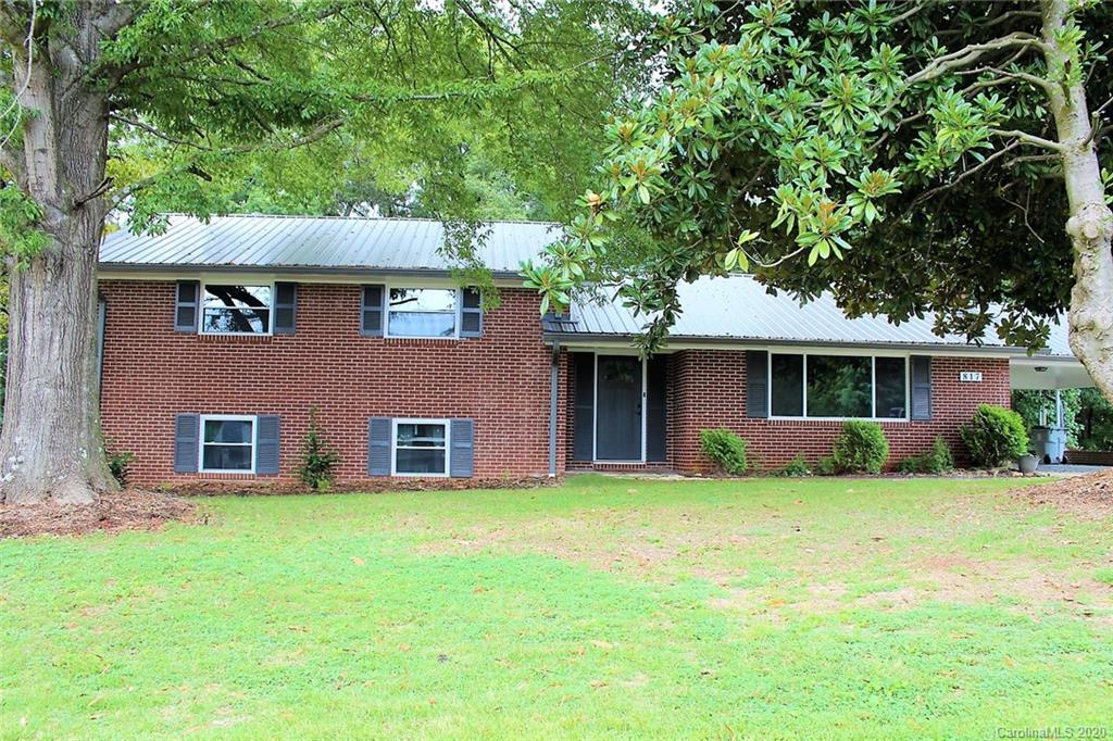 817 Hawthorne Drive Ne Lenoir NC 28645
