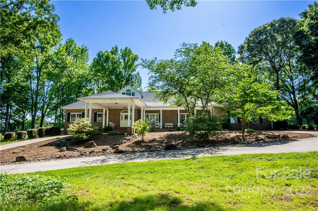 210 Airpark Drive Mooresville NC 28115