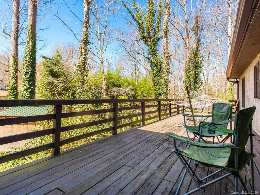 17 Bee Ridge Road Asheville NC 28803