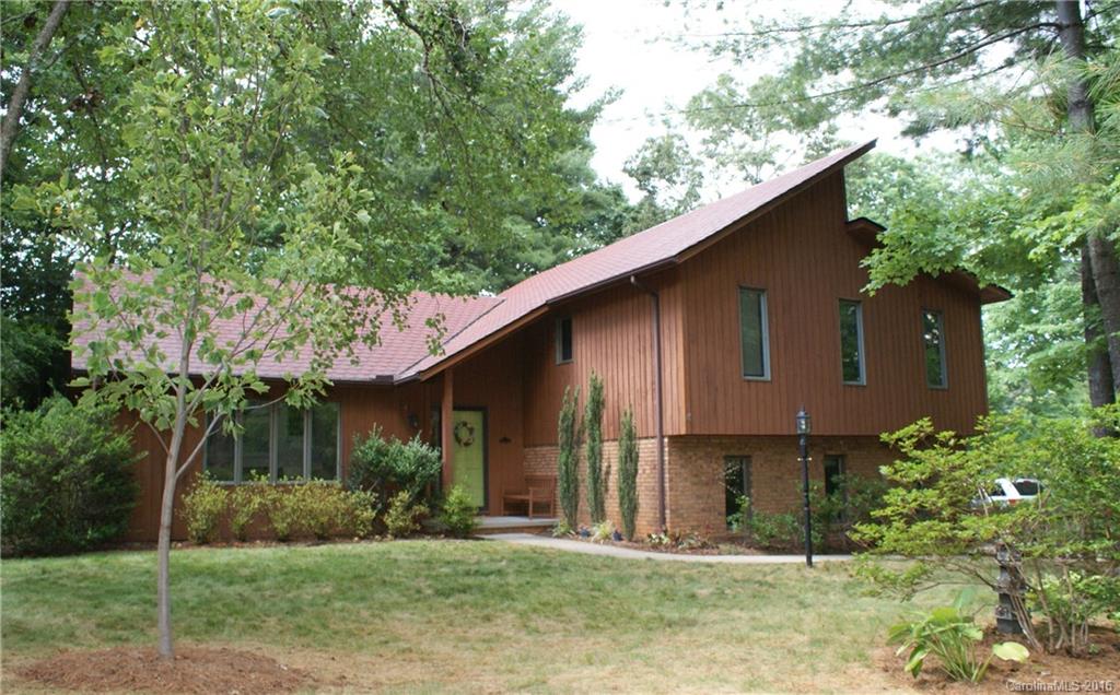24 S Oaks Circle Asheville NC 28806