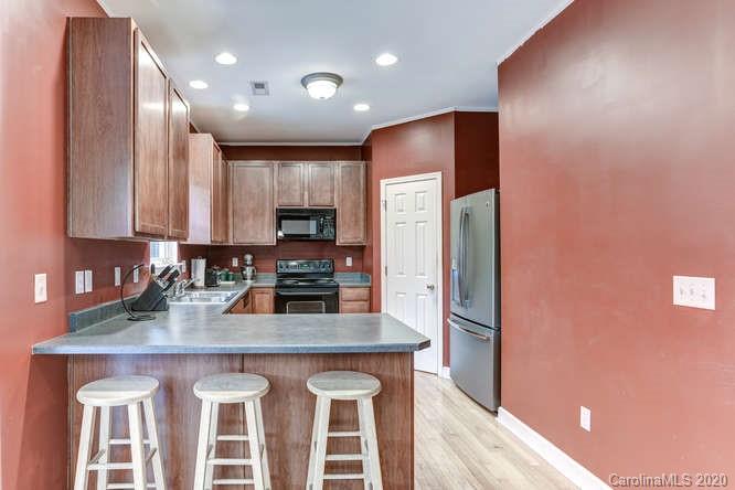 21 Scottish Circle Asheville NC 28803