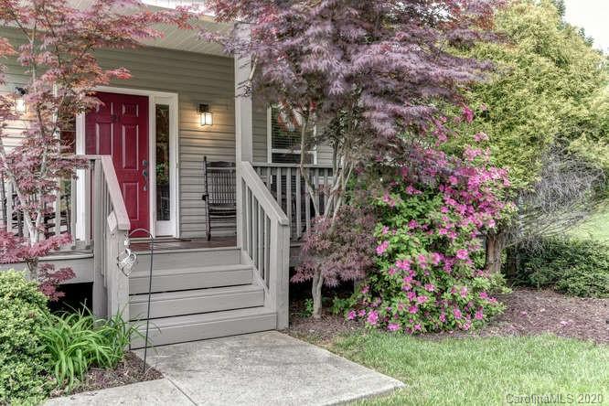 21 Scottish Circle Asheville NC 28803