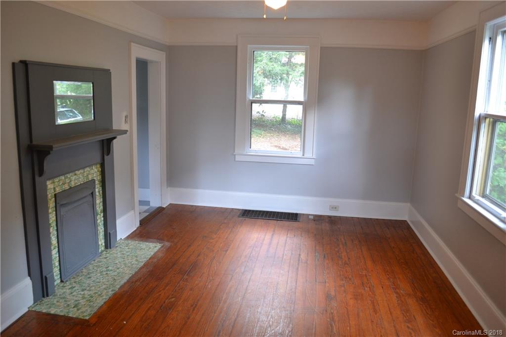 132 Mount Clare Avenue Asheville NC 28801