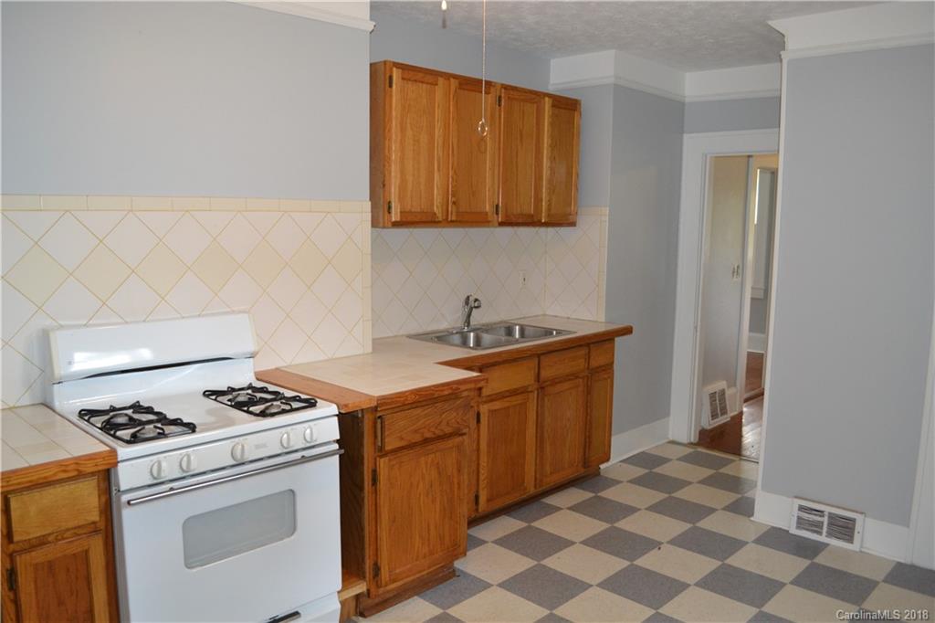 132 Mount Clare Avenue Asheville NC 28801