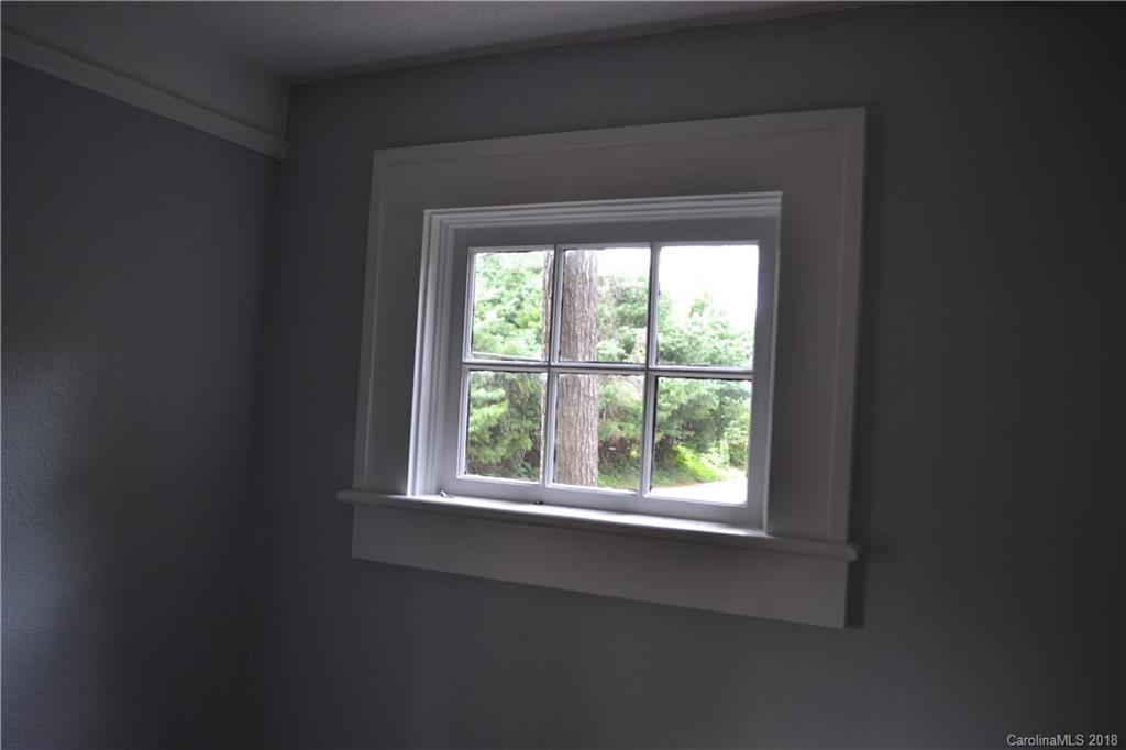132 Mount Clare Avenue Asheville NC 28801