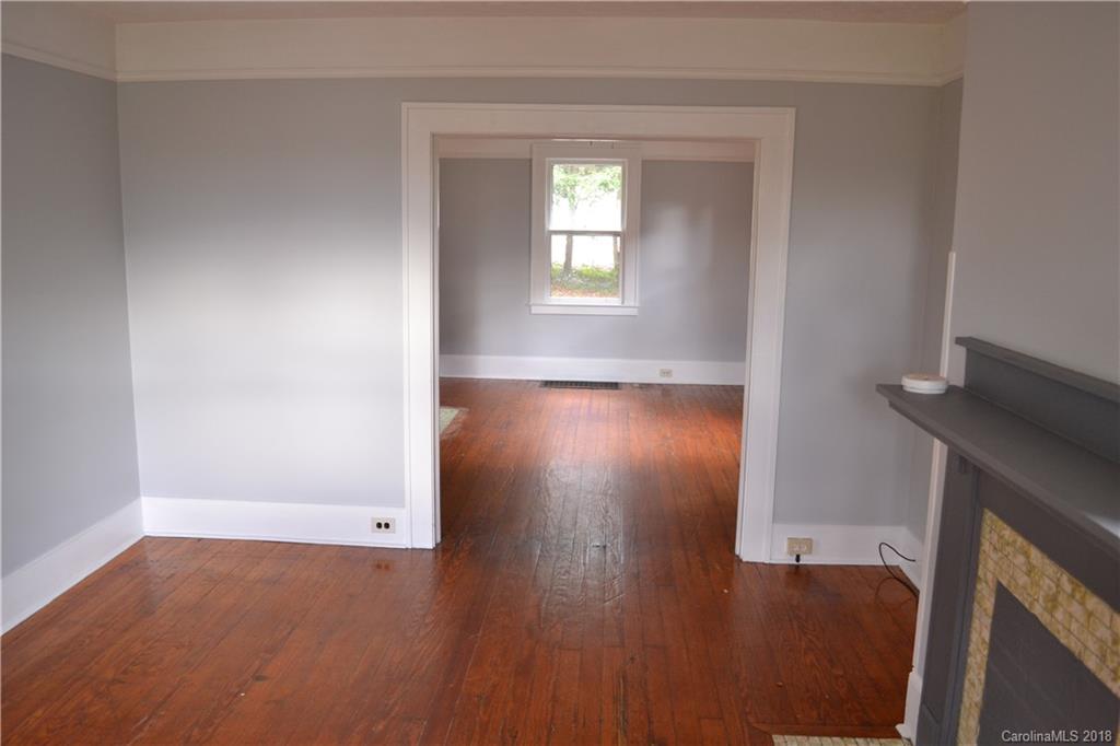132 Mount Clare Avenue Asheville NC 28801