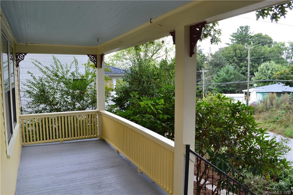 132 Mount Clare Avenue Asheville NC 28801