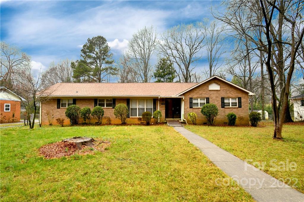 6129 Woodbridge Road Charlotte NC 28227