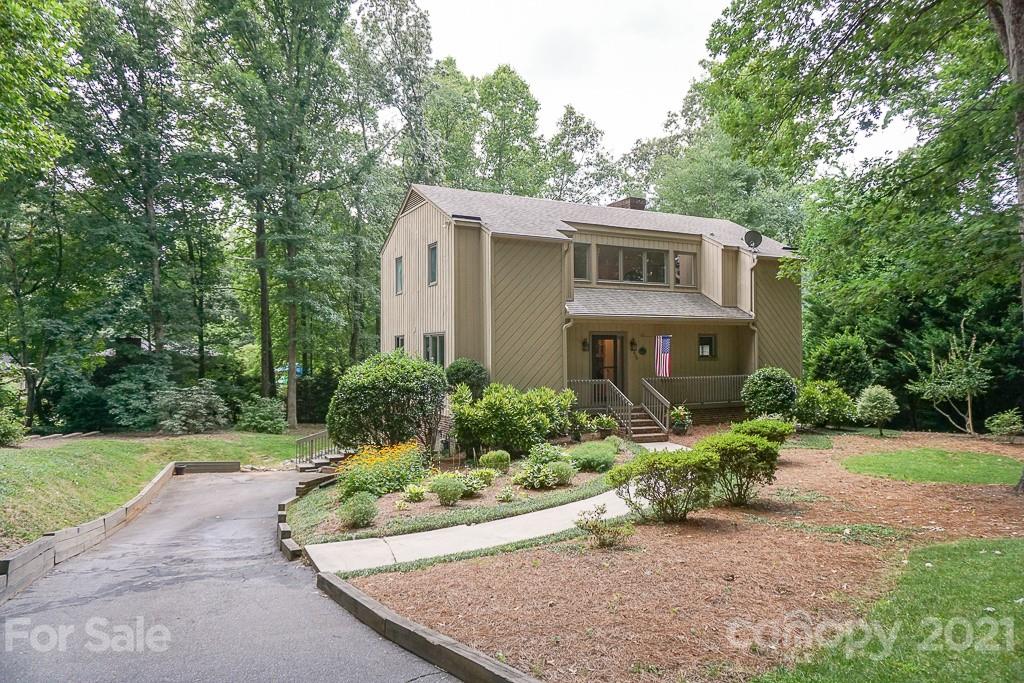 430 17th Avenue Drive NE Hickory NC 28601