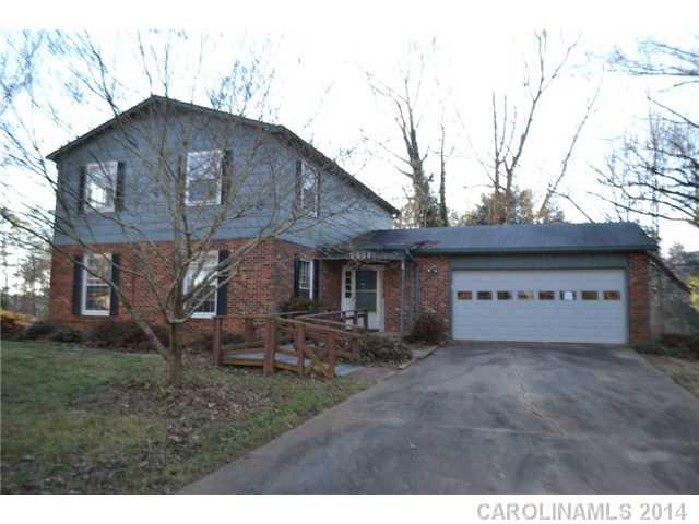 5617 Clearlake Drive Hickory NC 28601