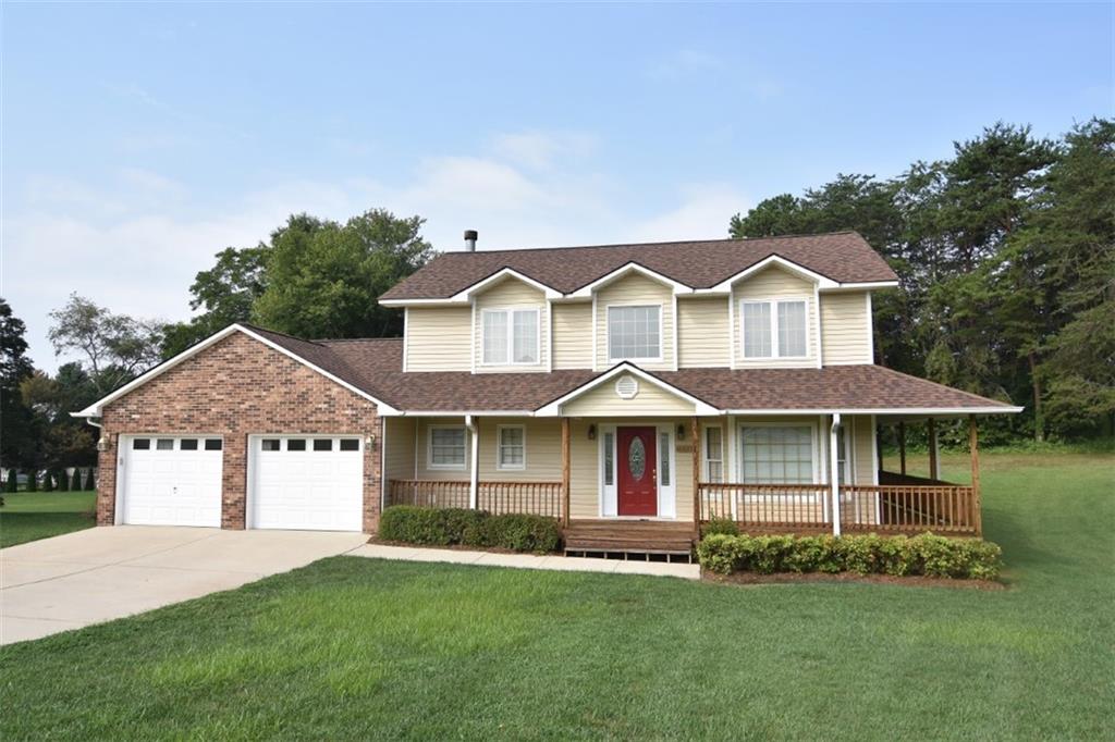 2360 Hounds Way Hickory NC 28601