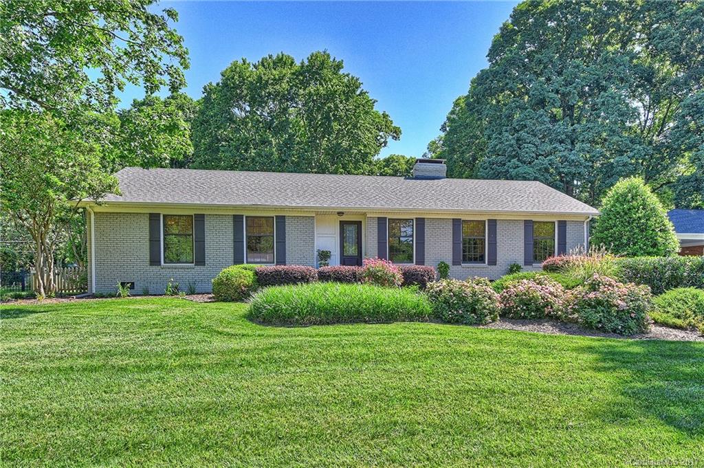 6037 Glenridge Road Charlotte NC 28211