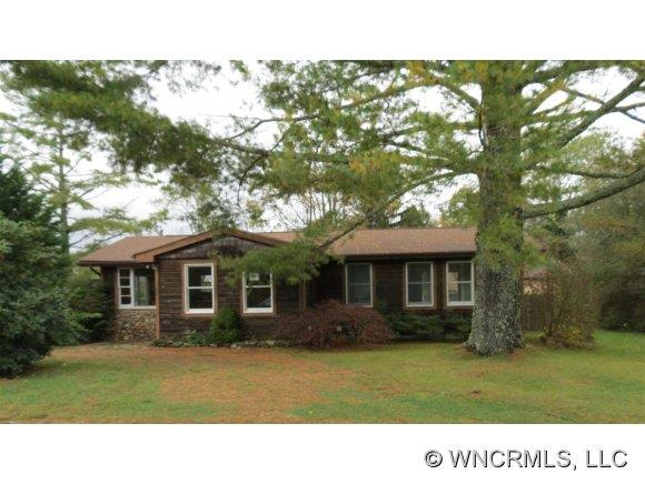 75 Cherokee Drive Highlands NC 28741