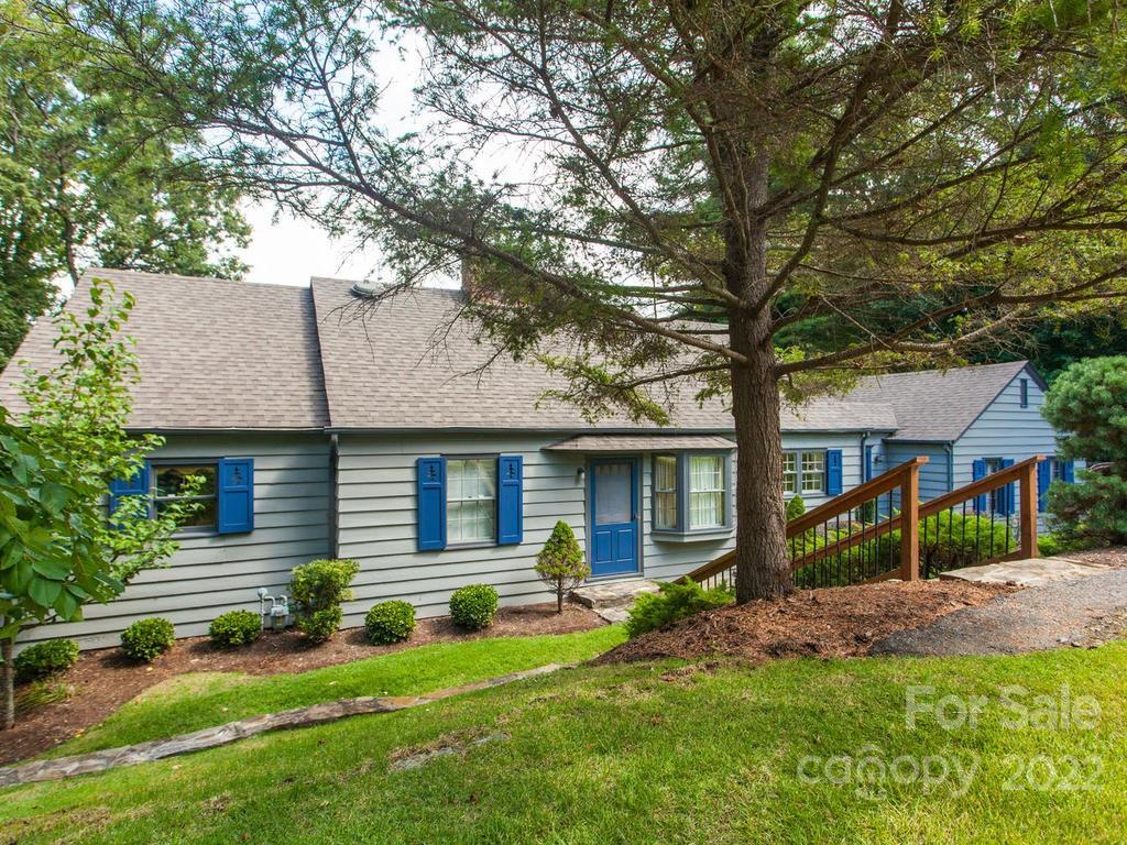 7 Pine Tree Road Asheville NC 28804