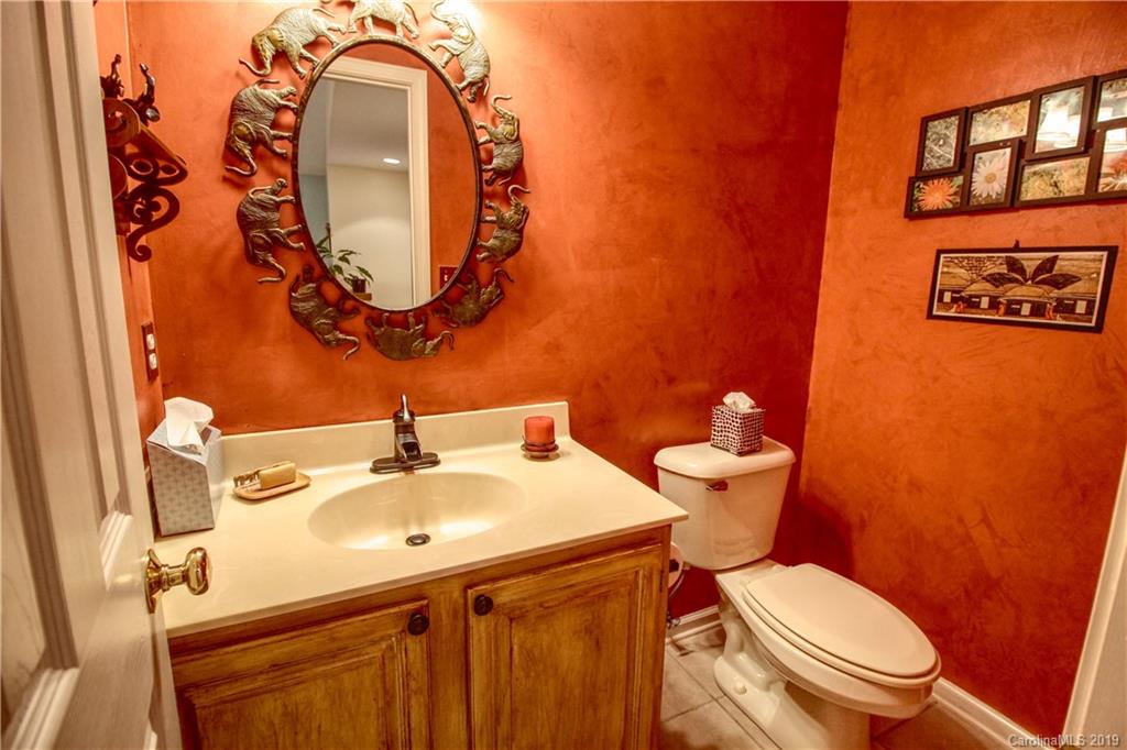8 Creekside Court Asheville NC 28803