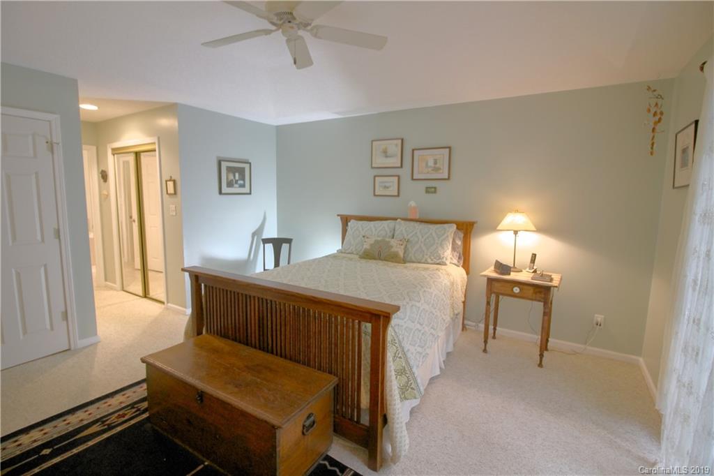 8 Creekside Court Asheville NC 28803