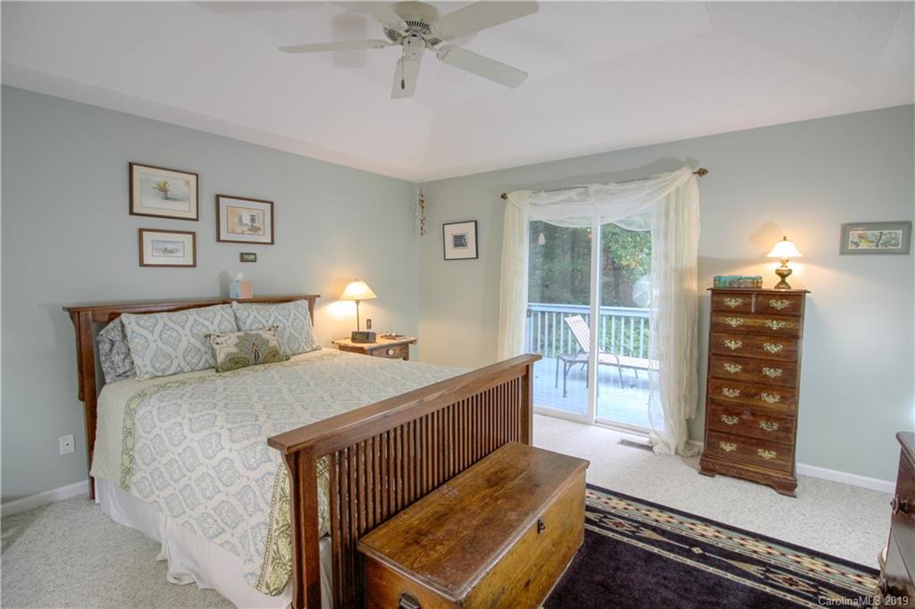 8 Creekside Court Asheville NC 28803