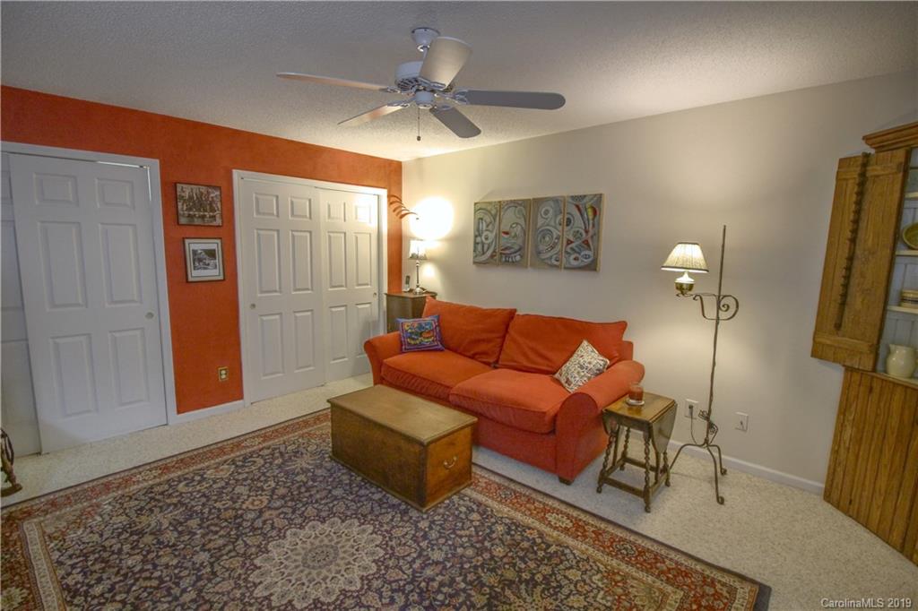 8 Creekside Court Asheville NC 28803