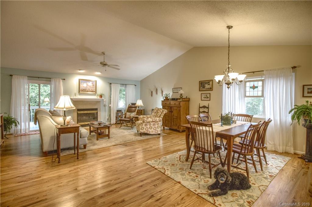 8 Creekside Court Asheville NC 28803