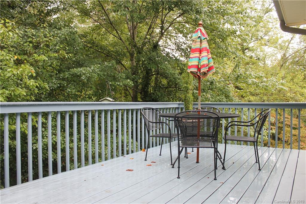 8 Creekside Court Asheville NC 28803