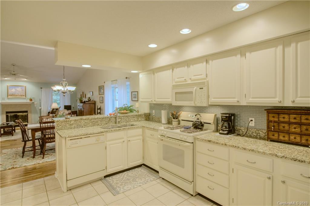 8 Creekside Court Asheville NC 28803