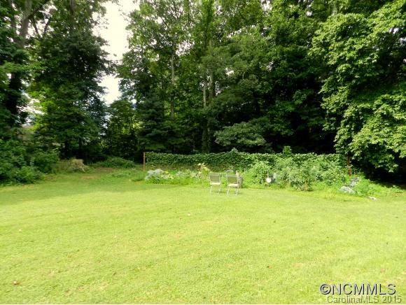 27 Oakley Dogwood Drive Asheville NC 28803