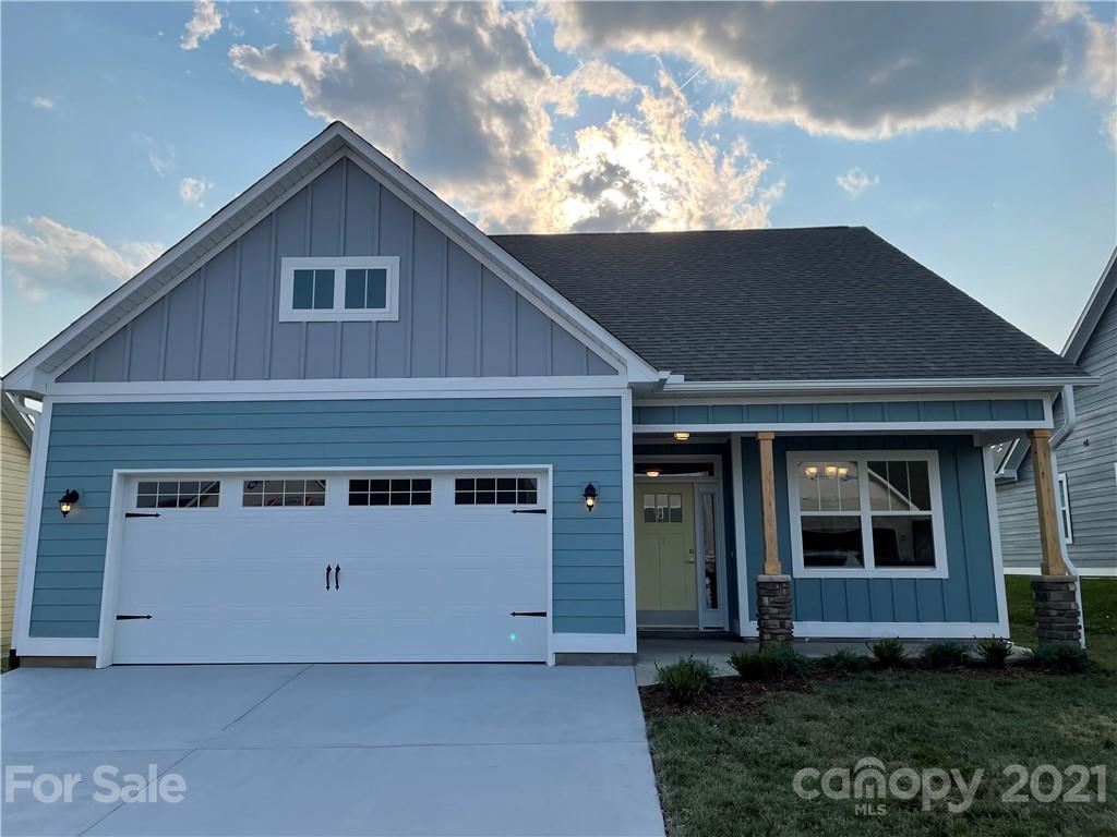 7 Montaugue Street Arden NC 28704