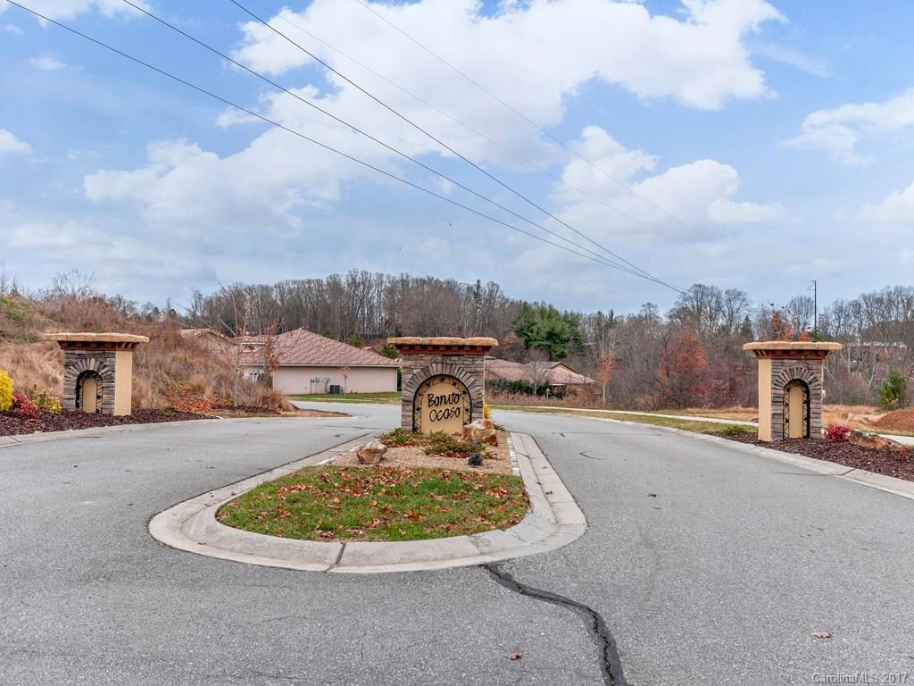 22 Ocaso Drive Asheville NC 28806