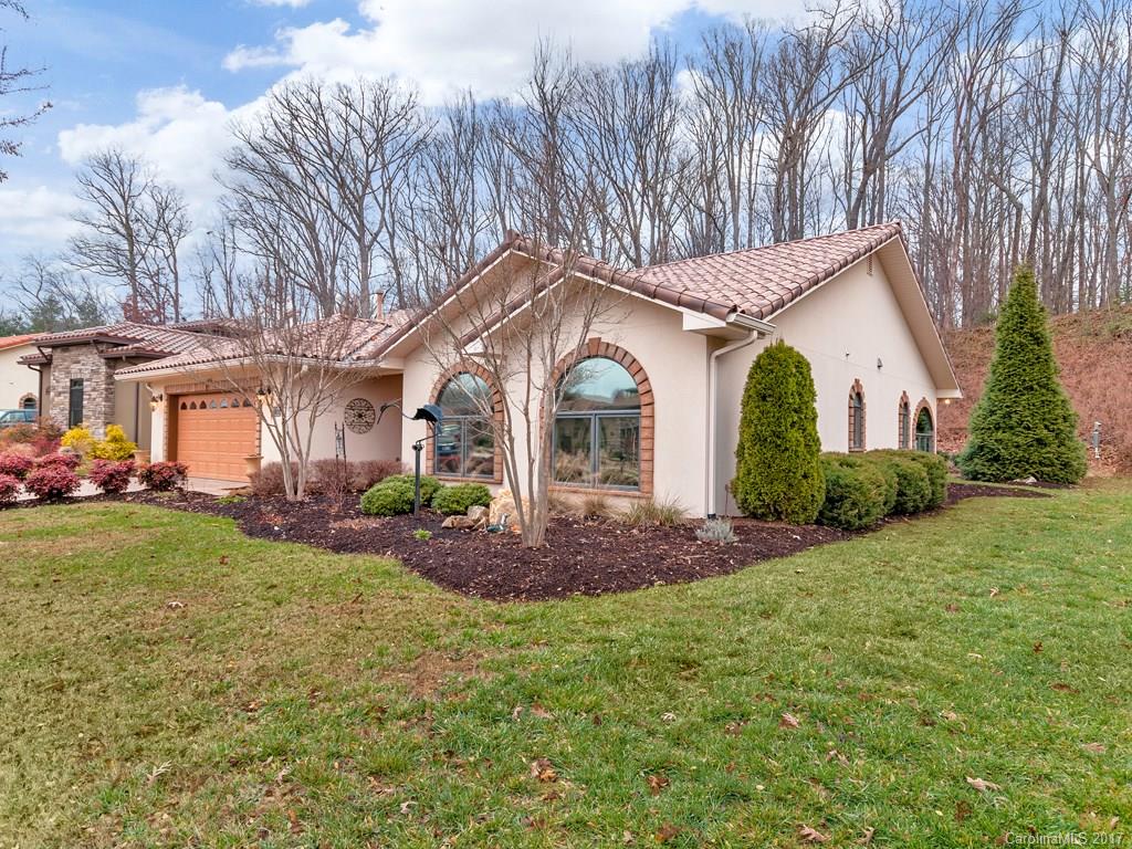 22 Ocaso Drive Asheville NC 28806