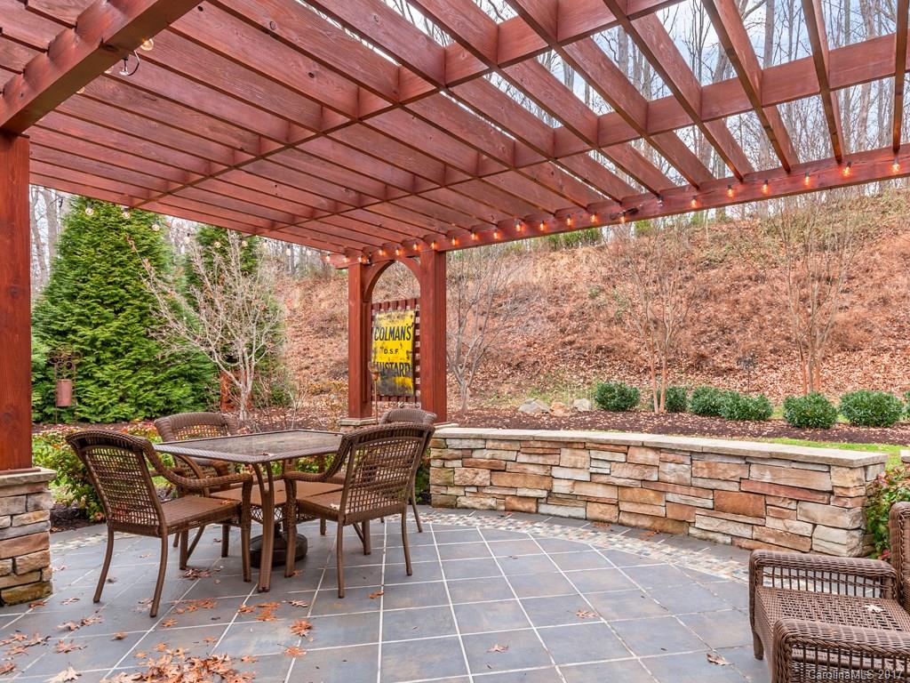 22 Ocaso Drive Asheville NC 28806