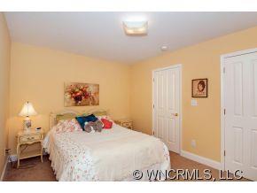 64 Grove End Road Fletcher NC 28732