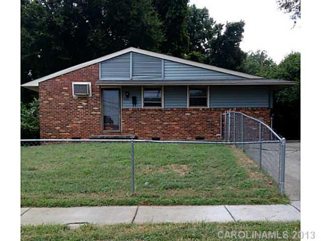 3130 Parkway Avenue Charlotte NC 28208