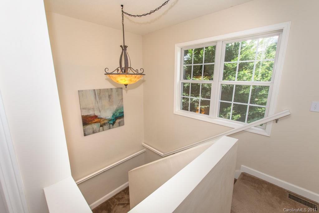 7 Freedom Lane Asheville NC 28803