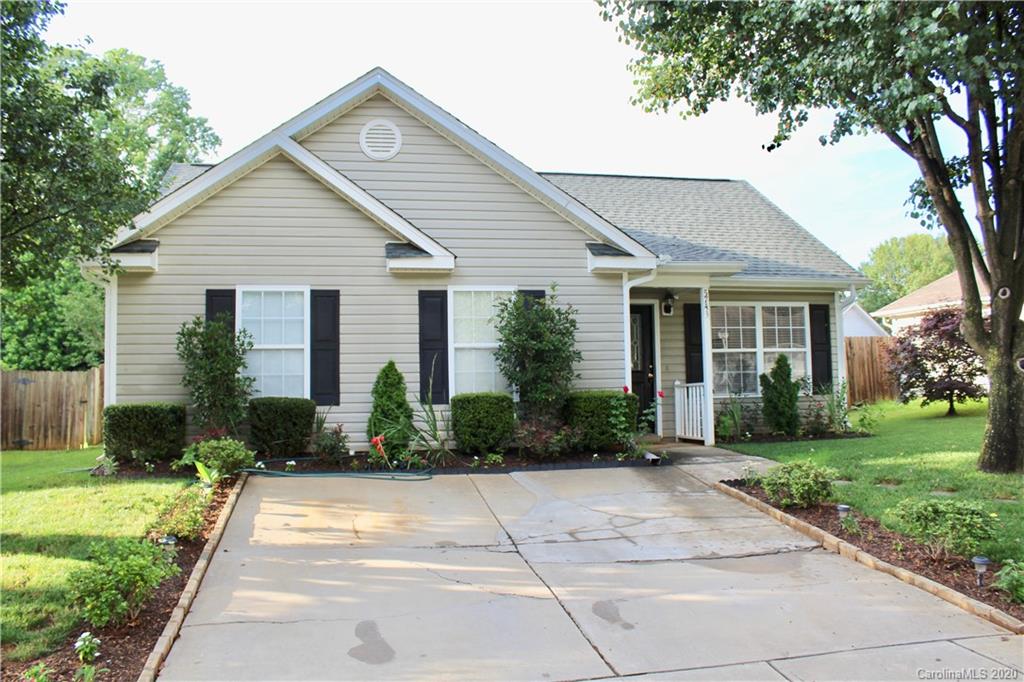 5743 Justins Forest Drive Charlotte NC 28212
