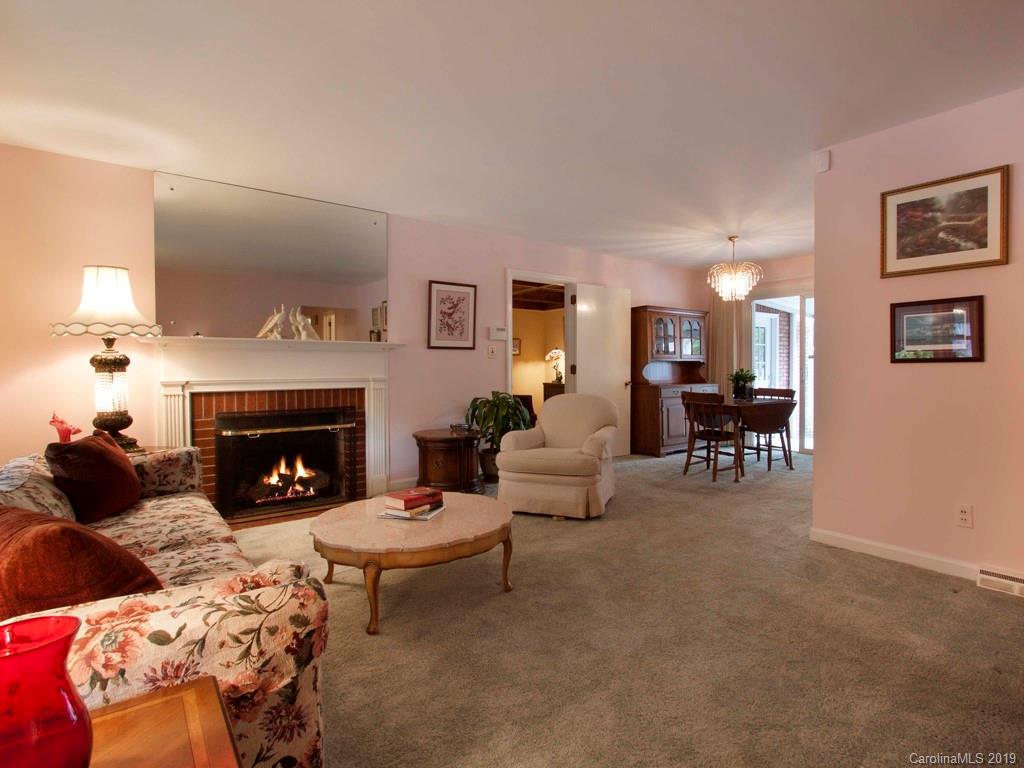 47 Pinehurst Road Asheville NC 28805