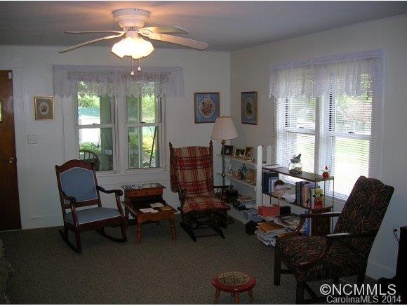 135 Rainbow Lane Candler NC 28715