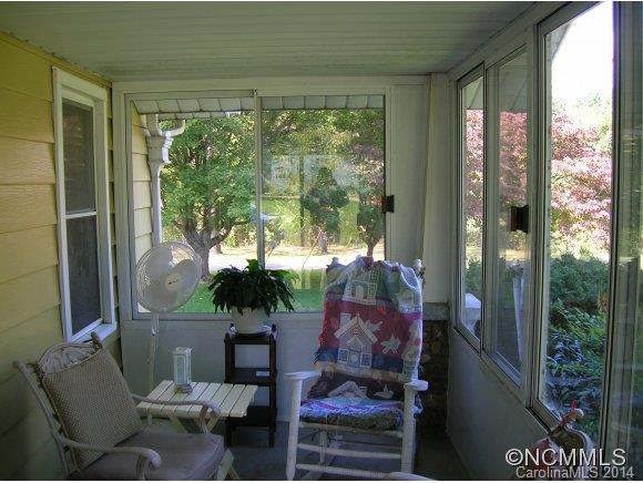 135 Rainbow Lane Candler NC 28715