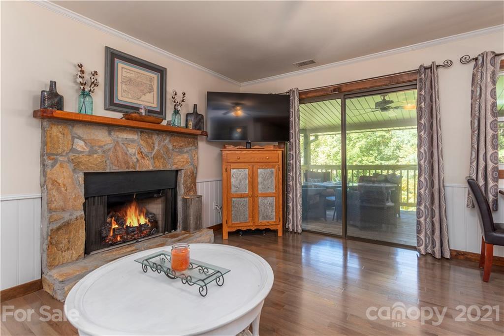 358 Apple Tree Court Waynesville NC 28786