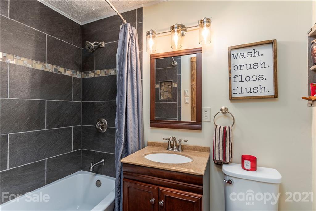 358 Apple Tree Court Waynesville NC 28786