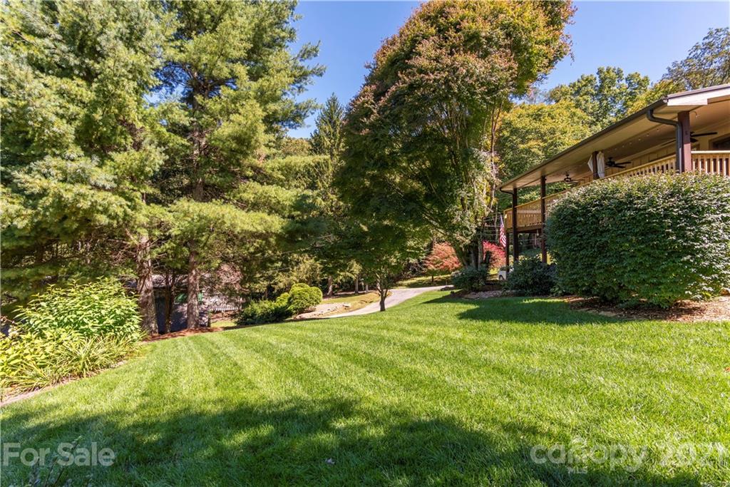 358 Apple Tree Court Waynesville NC 28786