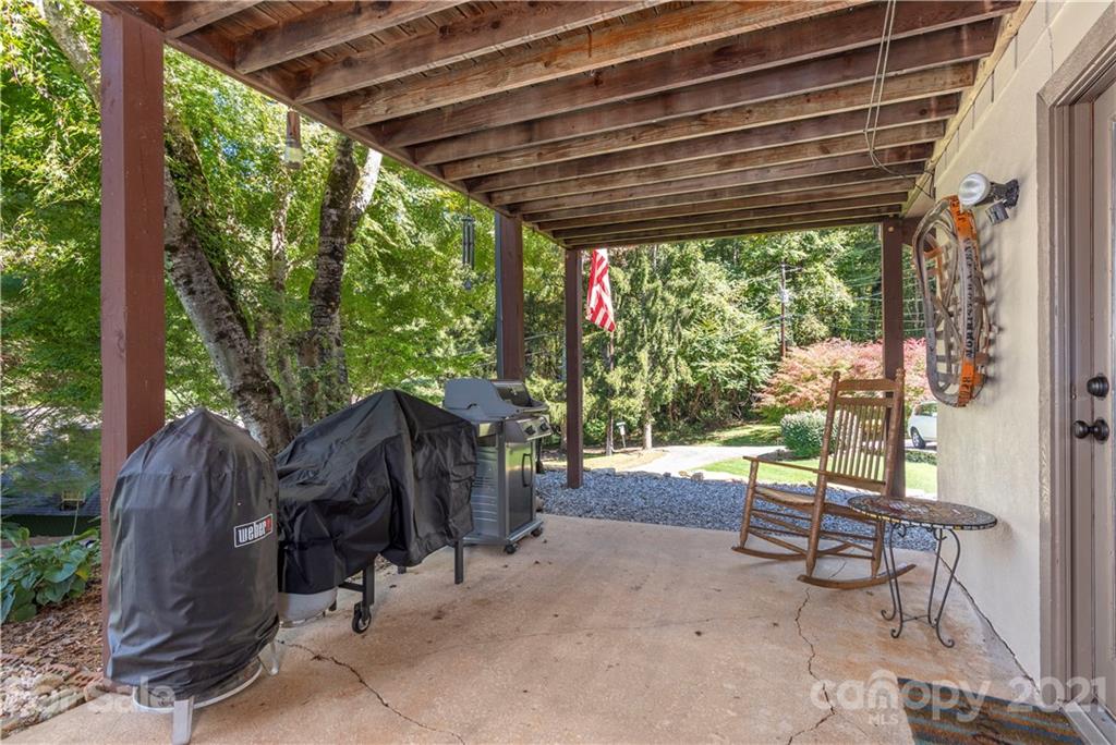 358 Apple Tree Court Waynesville NC 28786