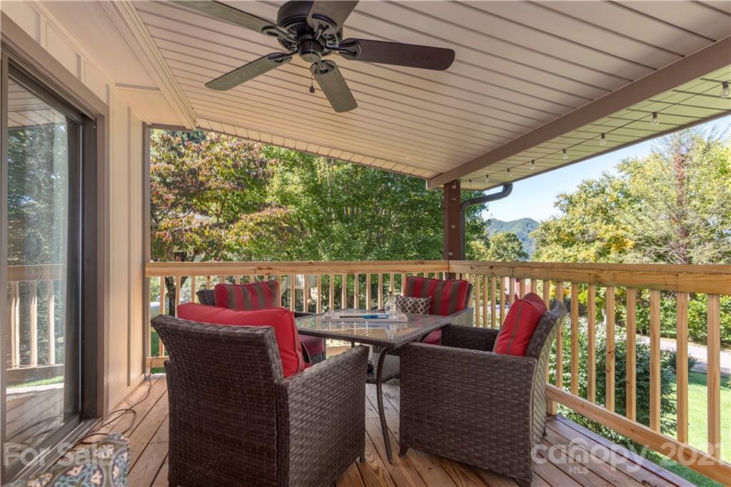 358 Apple Tree Court Waynesville NC 28786