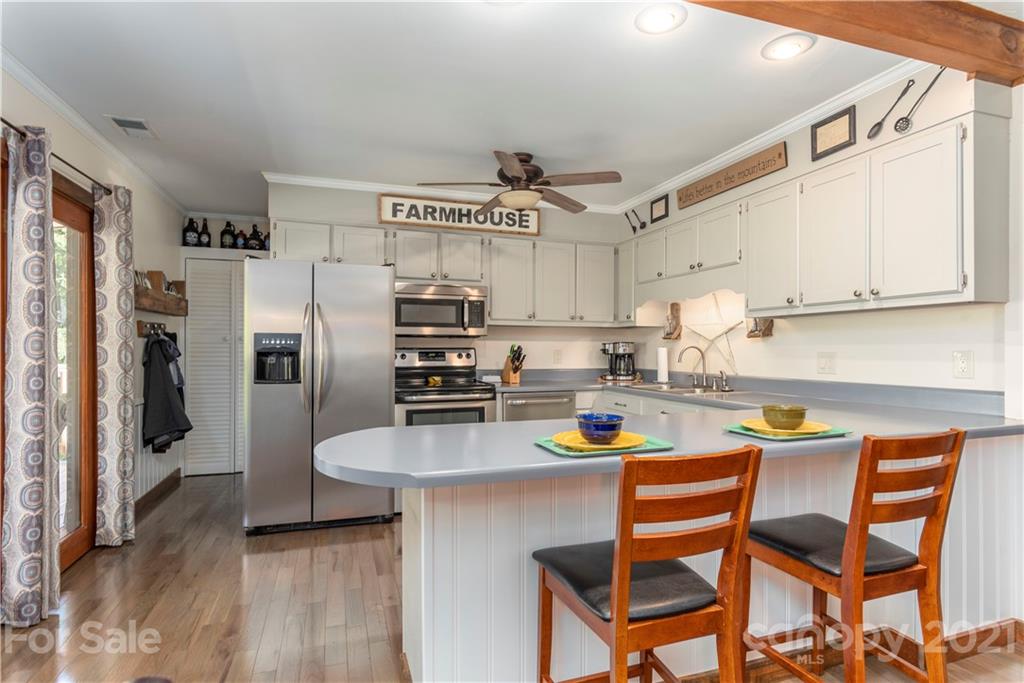 358 Apple Tree Court Waynesville NC 28786