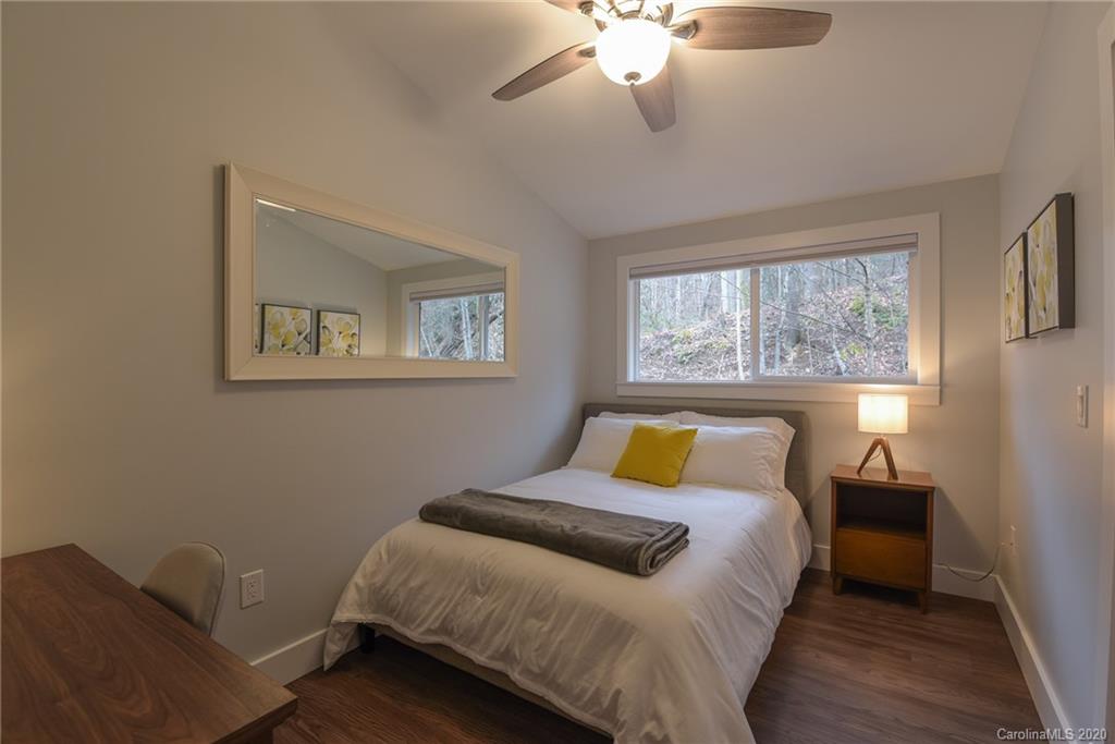 470 Blackberry Inn Road Weaverville NC 28787